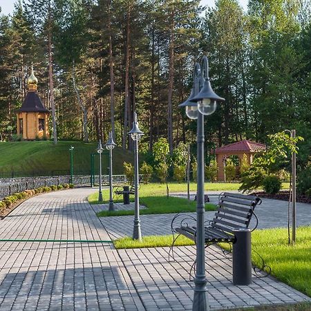Отель Туристический Комплекс Красный Бор Лисна Экстерьер фото