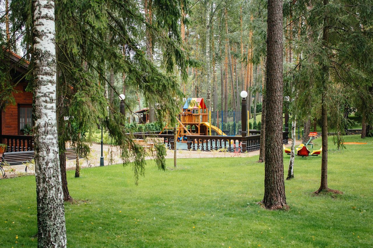 Отель Туристический Комплекс Красный Бор Лисна Экстерьер фото