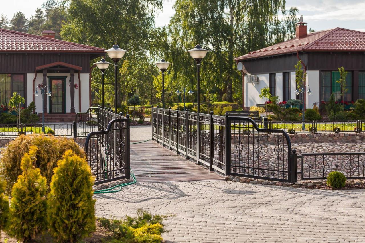 Отель Туристический Комплекс Красный Бор Лисна Экстерьер фото